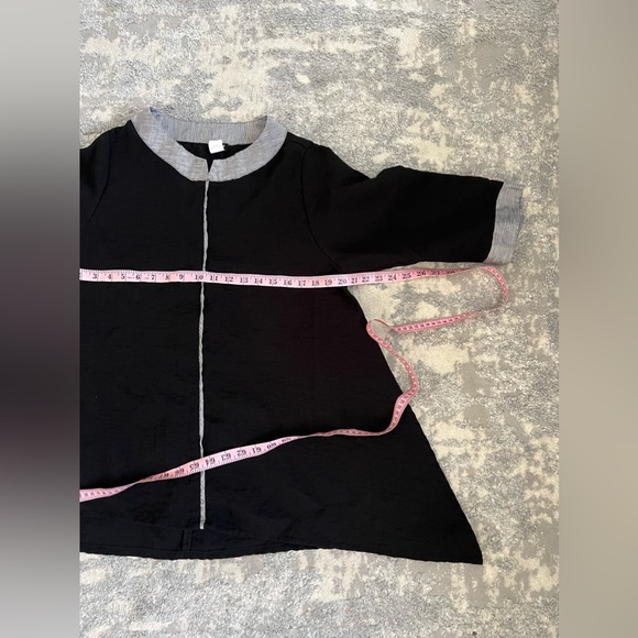 Gump's San Francisco Blue V-neck Blouse Size L - Picture 6 of 9